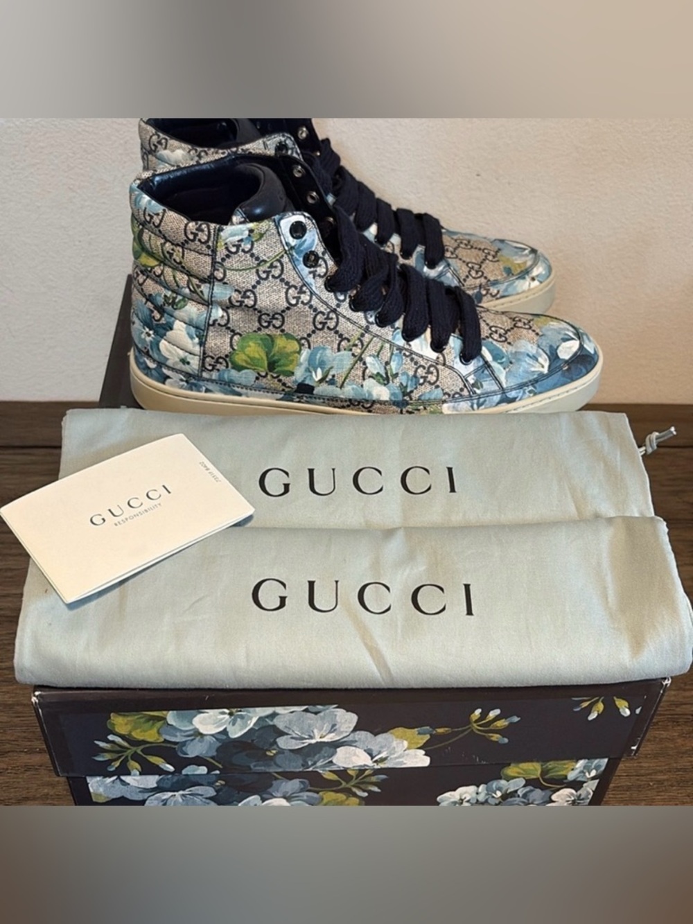 EUC [Gucci] Authenticated Bloom GG Floral High Top Sneakers Men’s US 8.5 w/ Box - Picture 2 of 16